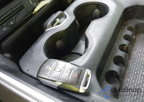 2019 Ram 1500 Big Horn/Lone Star 4X4 5'7 Box from USA, damaged, VIN 1C6SRFFT2KN657902